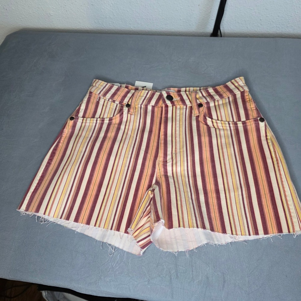 Wrangler High Rise Cowboy Shorts Striped Denim Cutoffs Multi Color Size 28/5 NEW